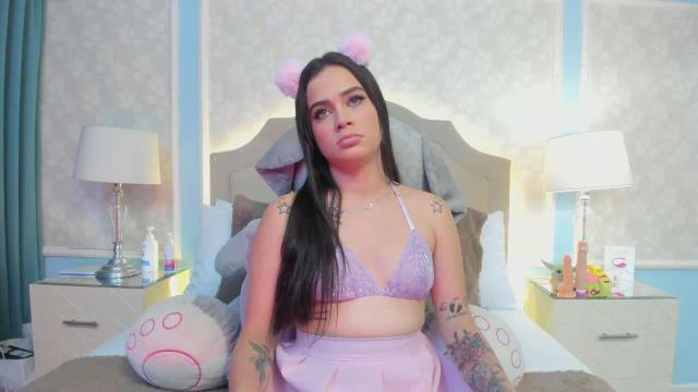 Image 4 of AnaliaSsanders Stream on Streamate on 11 months ago