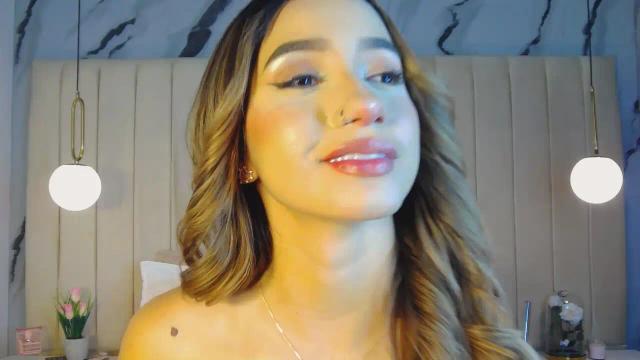 Image 10 of AshleyPusset Stream on Streamate on 14 days ago