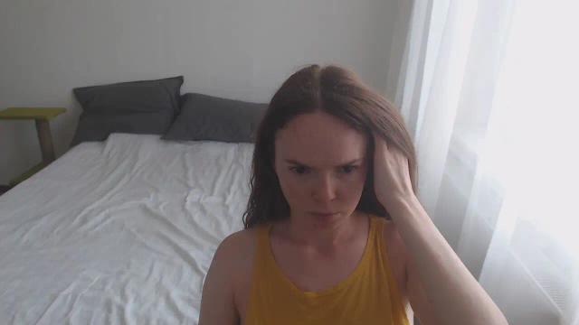 Image 12 of Betsy_Lu Stream on Streamate on 3 months ago