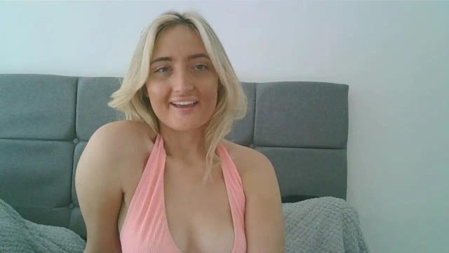 Thumbnail 3, BlondieTeenAmber's Stream at Streamate, 1 day ago