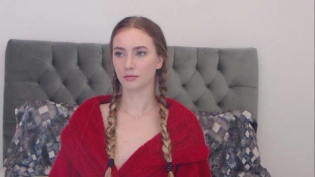 Image 1 of BreeKanne Stream on Streamate on 9 months ago