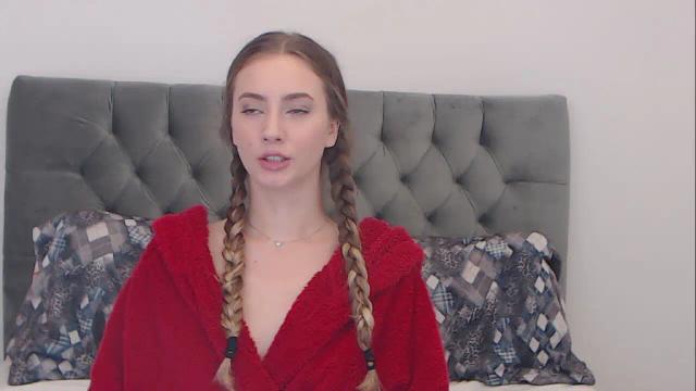 Image 11 of BreeKanne Stream on Streamate on 9 months ago