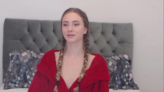 Image 7 of BreeKanne Stream on Streamate on 9 months ago