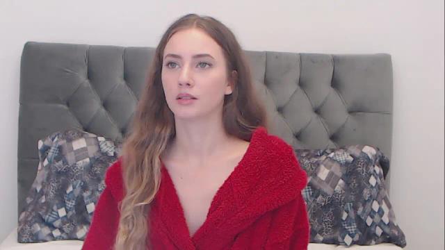 Image 2 of BreeKanne Stream on Streamate on 9 months ago