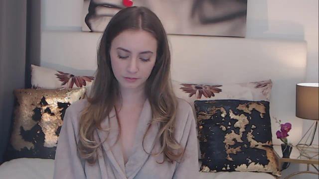 Image 10 of BreeKanne Stream on Streamate on 9 months ago