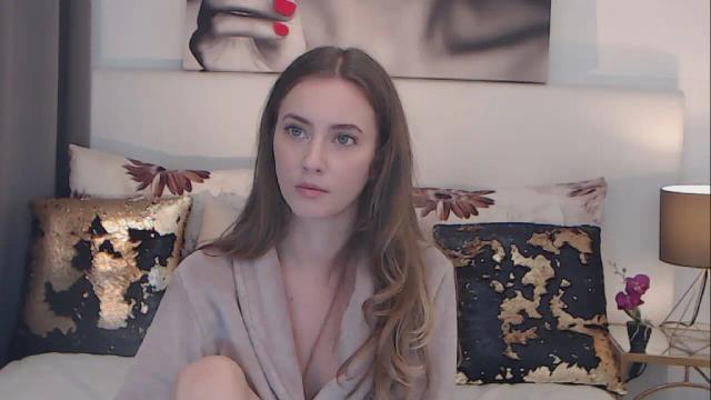 Image 2 of BreeKanne Stream on Streamate on 9 months ago