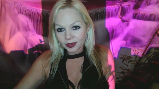 Image 6 of DelightfulDH Stream on Streamate on 1 month ago