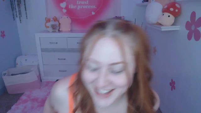 Image 9 of EllaGraeXO Stream on Streamate on 23 days ago