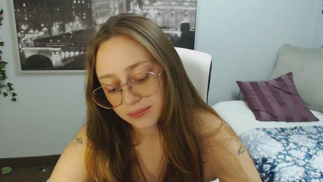 Thumbnail 3, EmilyWebb's Stream at Streamate, 13 days ago