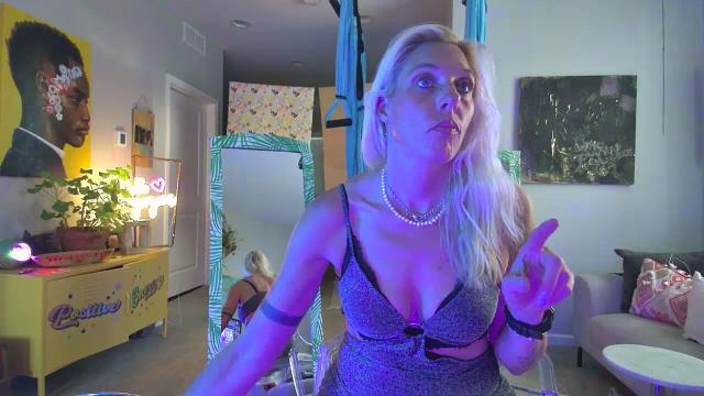 Thumbnail 1, GlamazonXXX's Stream at Streamate, 1 month ago