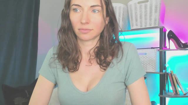 Image 11 of GoddessVivien Stream on Streamate on 4 months ago