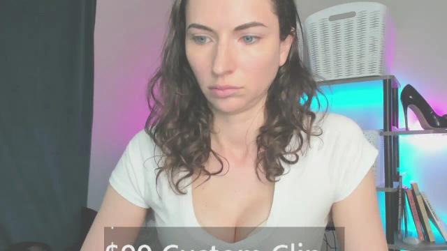 Image 4 of GoddessVivien Stream on Streamate on 4 months ago