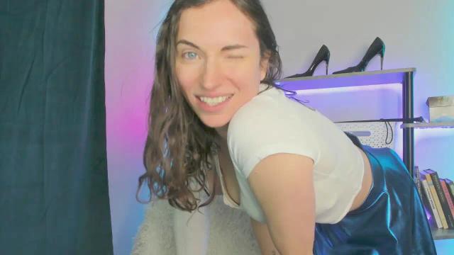 Image 7 of GoddessVivien Stream on Streamate on 1 month ago