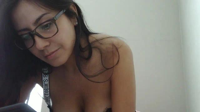 Image 7 of HotKateoficial19 Stream on Streamate on 1 month ago