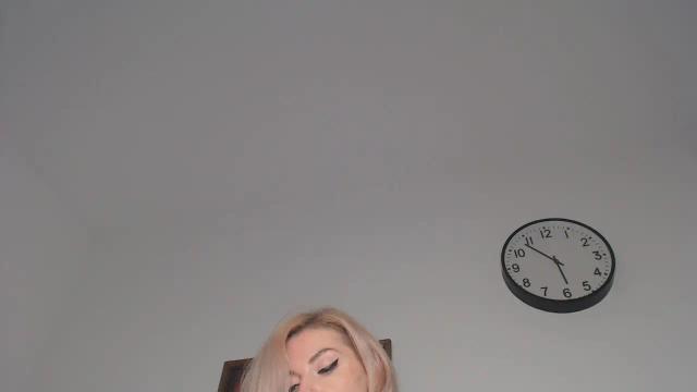 Image 7 of JEANYINNE Stream on Streamate on 10 months ago