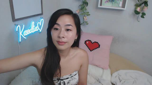 Thumbnail 2, KaediaLang's Stream at Streamate, 1 month ago