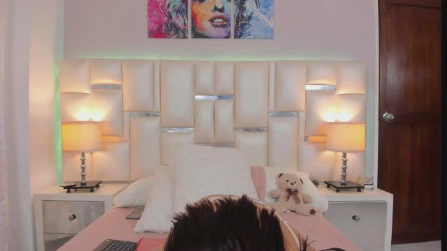 Thumbnail 3, KathiaRossie's Stream at Streamate, 14 days ago