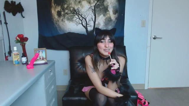 Image 1 of KittyClementineXO Stream on Streamate on 4 days ago