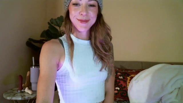 Image 4 of LaurenWattson Stream on Streamate on 10 days ago