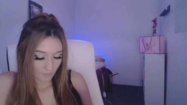 Image 5 of LexiLuthor88 Stream on Streamate on 2 months ago