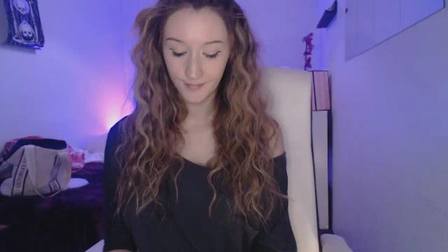 Image 10 of LexiLuthor88 Stream on Streamate on 1 month ago