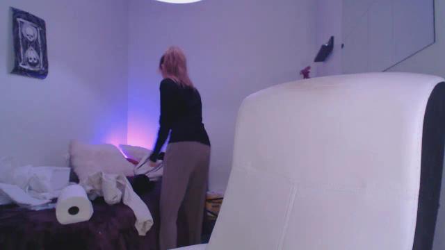 Image 1 of LexiLuthor88 Stream on Streamate on 23 days ago