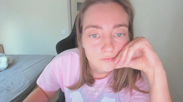 Image 1 of LilSasha Stream on Streamate on 1 month ago