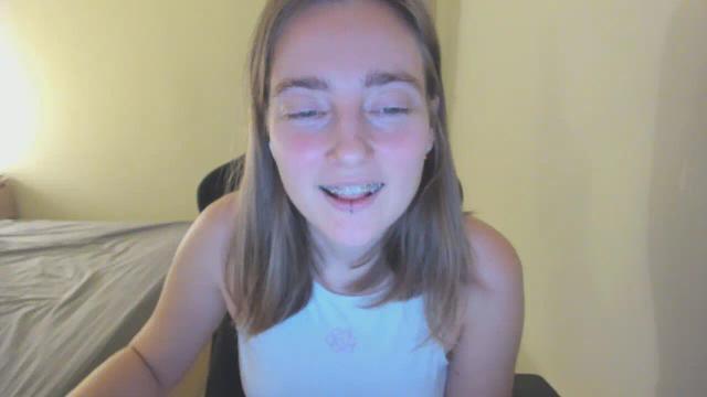 Thumbnail 3, LilSasha's Stream at Streamate, 1 month ago