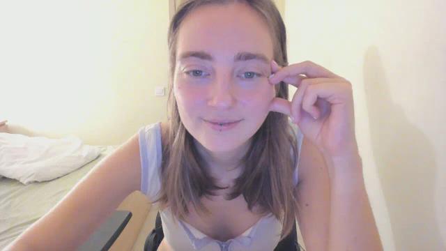 Image 3 of LilSasha Stream on Streamate on 12 days ago