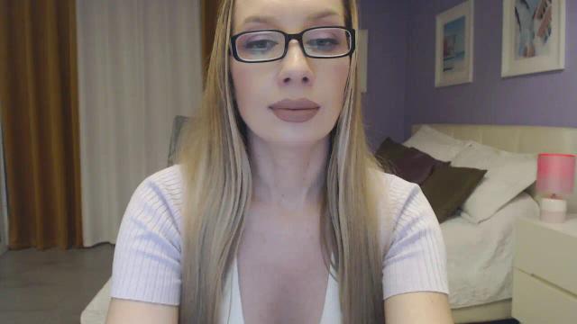 Thumbnail 3, LisaKlark's Stream at Streamate, 1 month ago