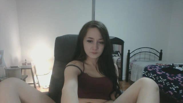 Image 2 of Mia0merkury Stream on Streamate on 9 months ago