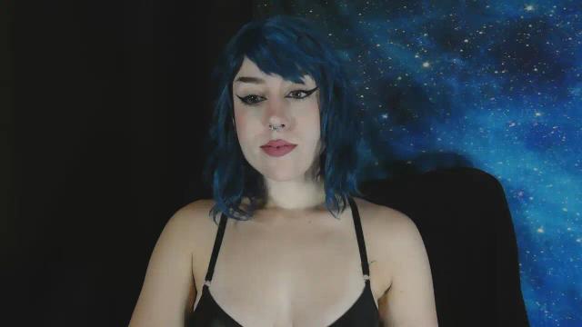 Image 1 of MissVikkiBlue Stream on Streamate on 1 month ago