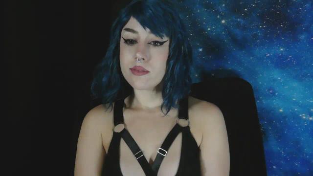 Image 1 of MissVikkiBlue Stream on Streamate on 1 month ago