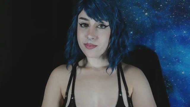 Image 8 of MissVikkiBlue Stream on Streamate on 1 month ago