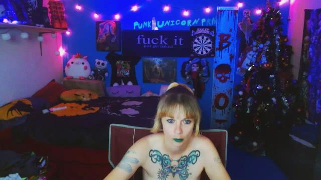 Image 7 of PunkUnicorn Stream on Streamate on 2 months ago