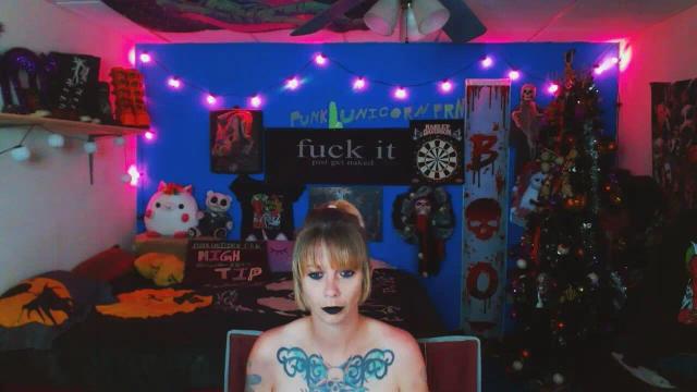 Image 2 of PunkUnicorn Stream on Streamate on 2 months ago