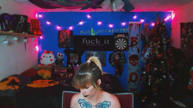 Image 6 of PunkUnicorn Stream on Streamate on 2 months ago