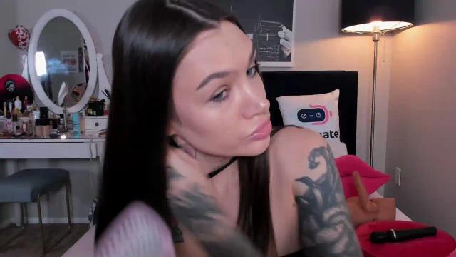 Image 12 of SashaNels Stream on Streamate on 5 days ago