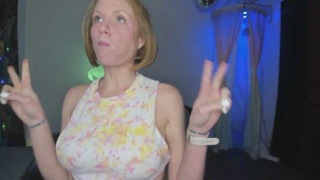 Thumbnail 2, Theakgingersnaps's Stream at Streamate, 6 months ago