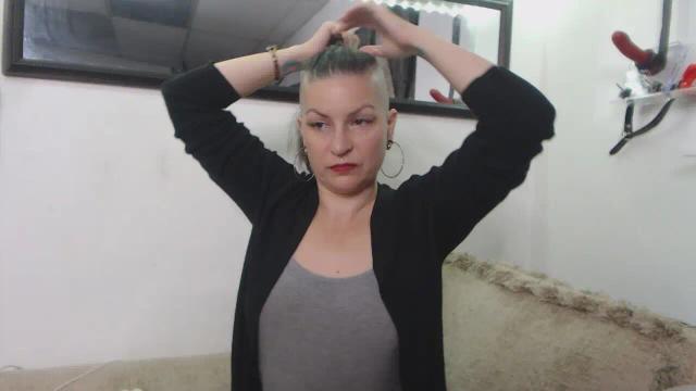 Thumbnail 2, TheeLadyKatrina's Stream at Streamate, 1 month ago