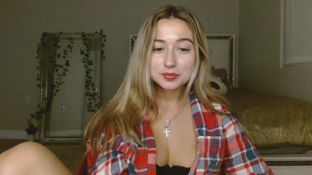 Thumbnail 3, ValentineEverly's Stream at Streamate, 2 hours ago