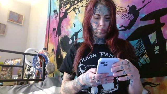 Image 8 of VanessaHasTattoos Stream on Streamate on 1 month ago