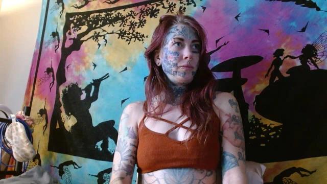 Image 10 of VanessaHasTattoos Stream on Streamate on 24 days ago