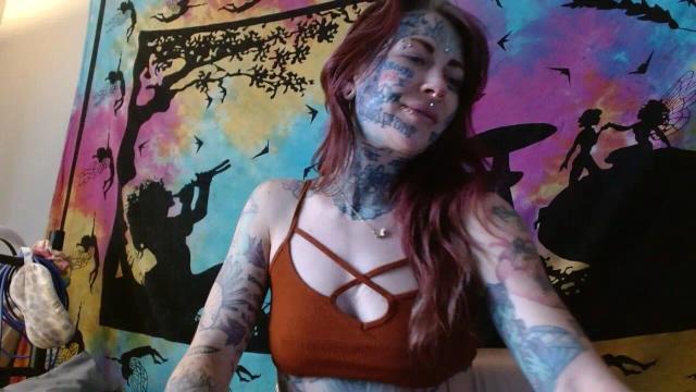 Image 6 of VanessaHasTattoos Stream on Streamate on 24 days ago