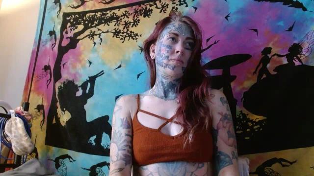 Image 7 of VanessaHasTattoos Stream on Streamate on 24 days ago