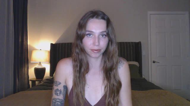 Image 2 of VibeWithMiaXX Stream on Streamate on 16 days ago