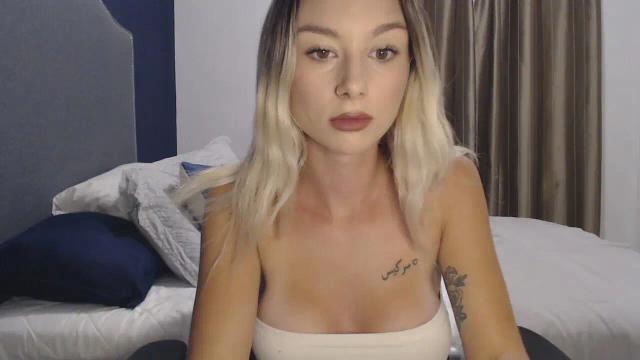 Image 1 of Youngsweetaria Stream on Streamate on 7 months ago