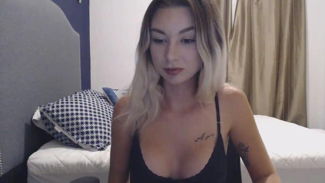 Image 8 of Youngsweetaria Stream on Streamate on 6 months ago