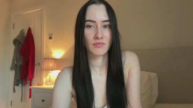 Image 12 of ZaraHartUK Stream on Streamate on 29 days ago