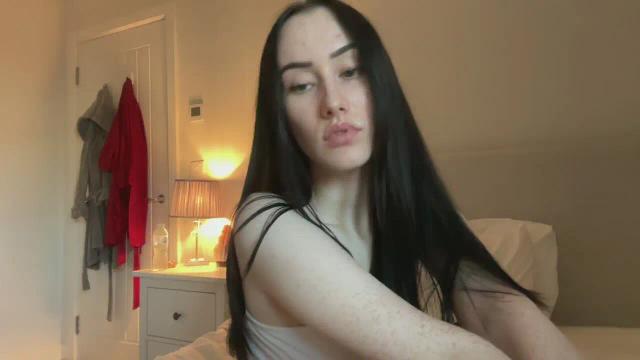 Image 8 of ZaraHartUK Stream on Streamate on 29 days ago